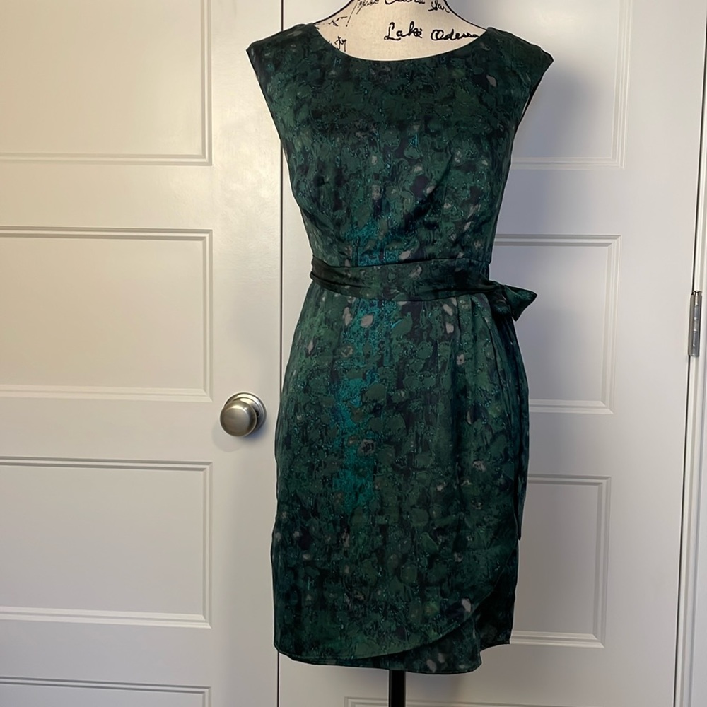 Ann Taylor LOFT petites green sleeveless dress size 2P